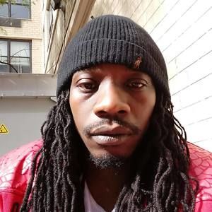 Meet your Posher, Derek